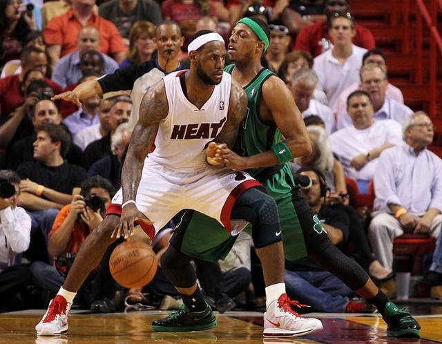 伍的自信 伍的自信