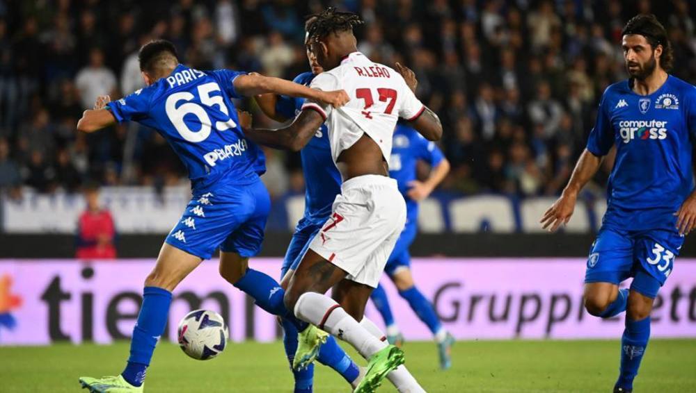 国际比赛紧 国际比赛紧